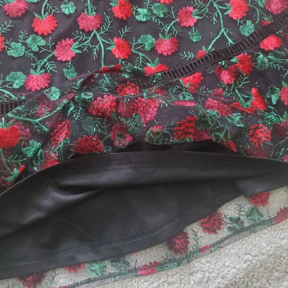 Jack by Bb Dakota womens mini dress size small black/red color mesh floral print - Picture 16 of 16